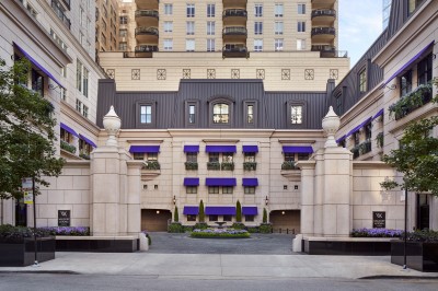 Front entrance at the Waldorf Astoria Chicago.